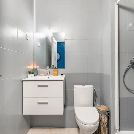 Color & Cosy Apartment Dardilly