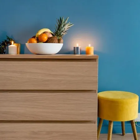 Color & Cosy Apartment Dardilly